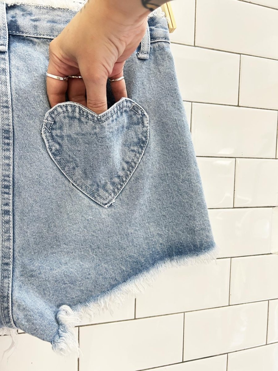 high waisted sweetheart pockets denim cut off shorts - good market thrift store