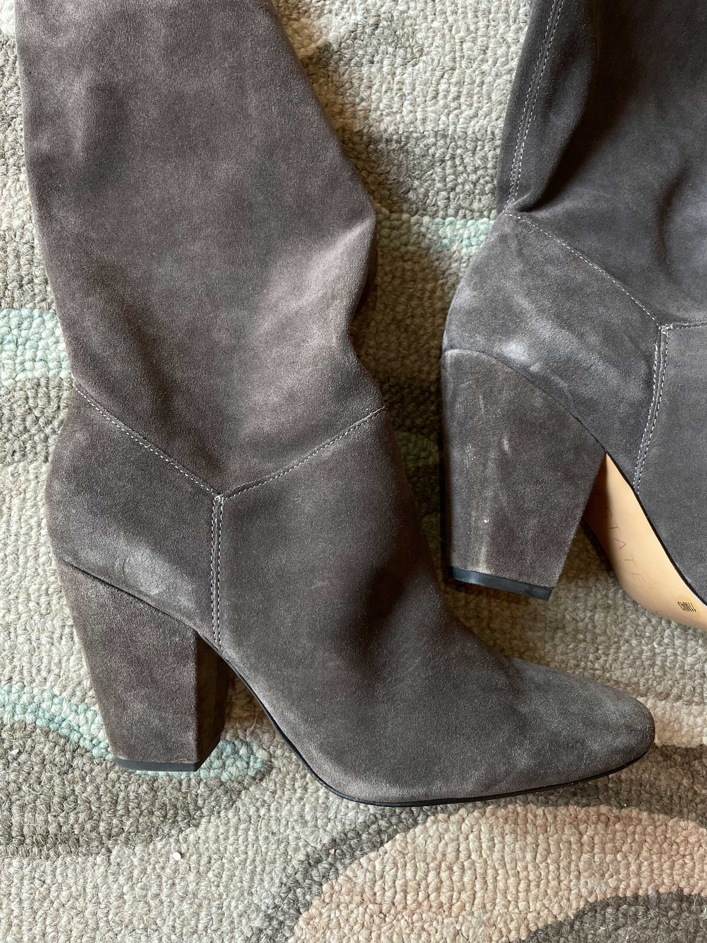 nwot 1. state suede heeled slouchy boots