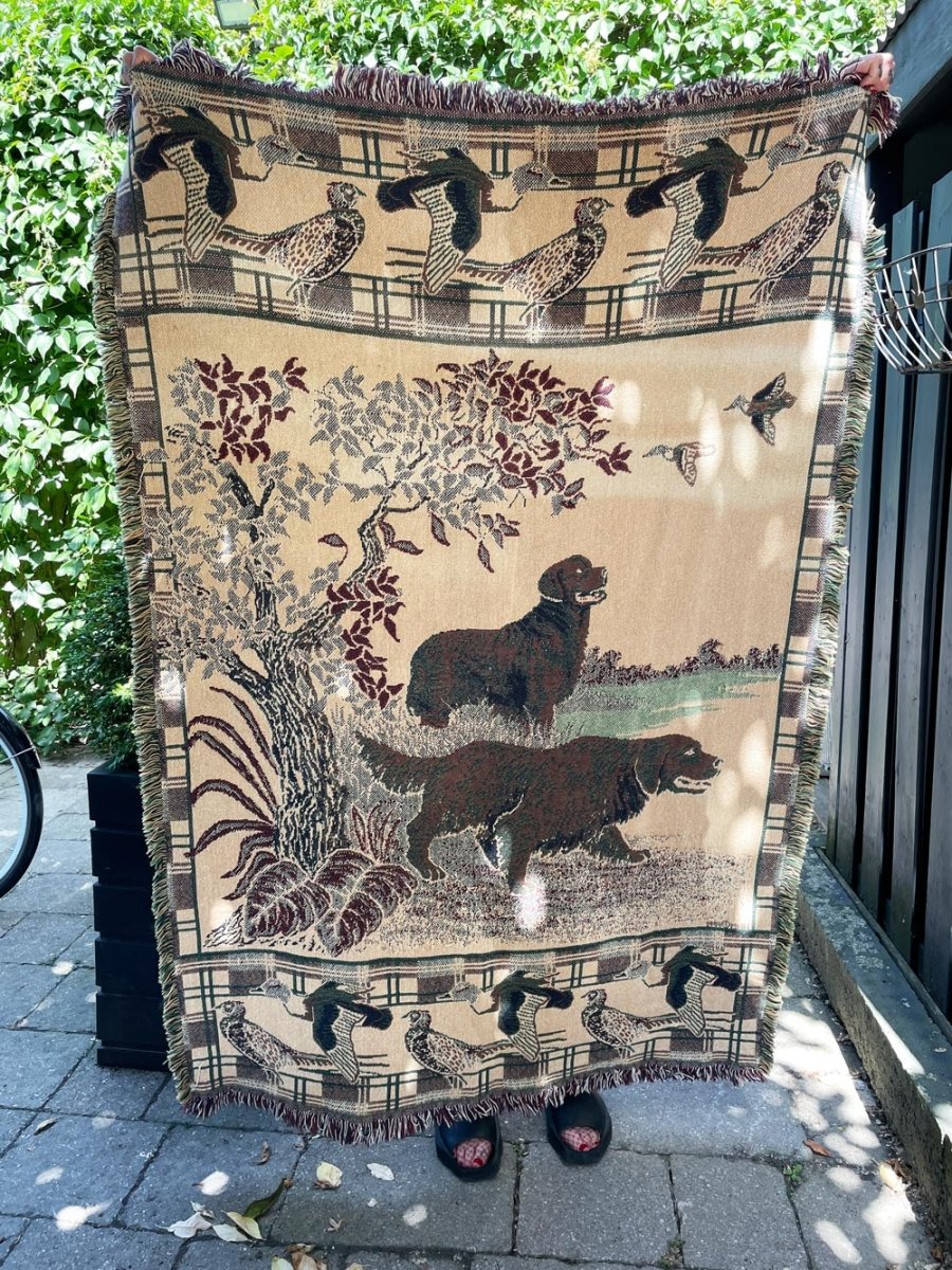 vintage 00s dogs + pheasants knit throw blanket - good market thrift store