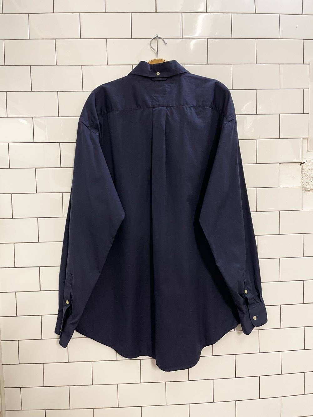 tommy hilfiger 80s 2 - ply fabric shirt - good market thrift store