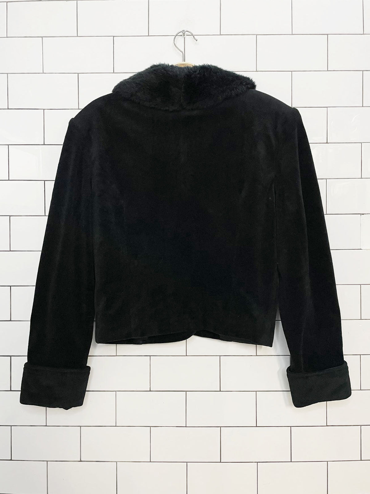 vintage spazio news lambswool sherpa collar cropped velvet jacket