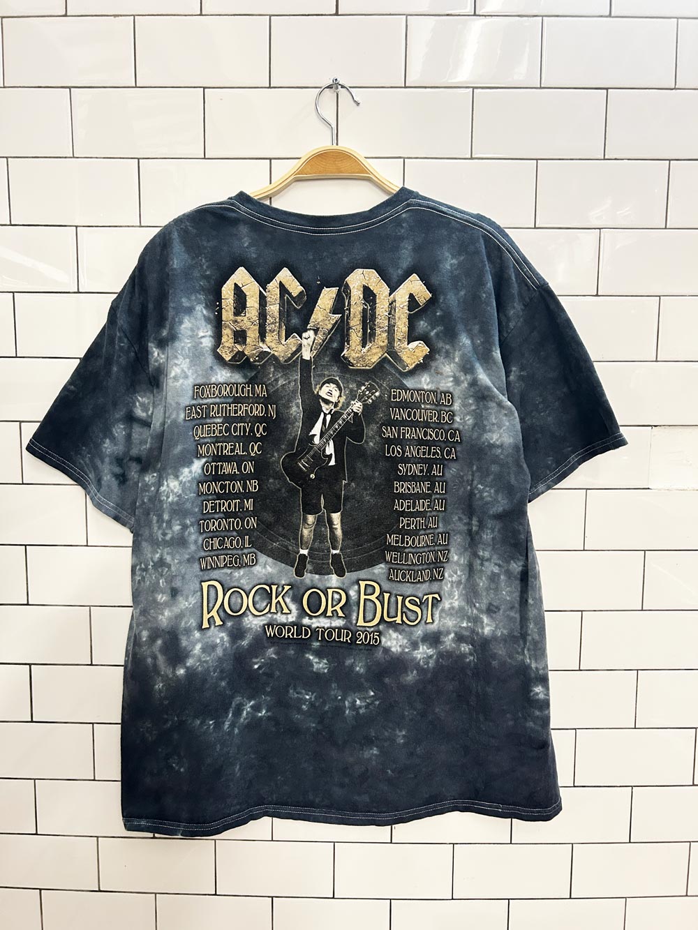 acdc rock or bust 2015 world tour tie dye tee