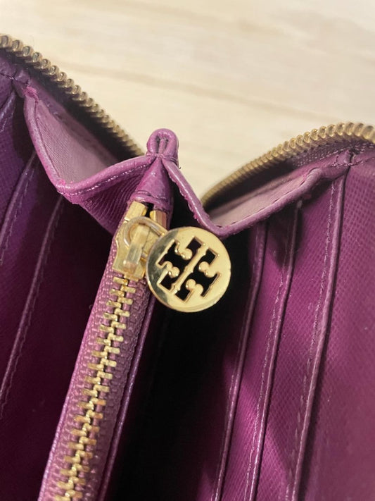 tory burch robinson continental zip around wallet - good market thrift store