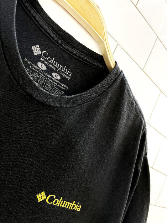 vintage 00s columbia sunset logo tee - good market thrift store