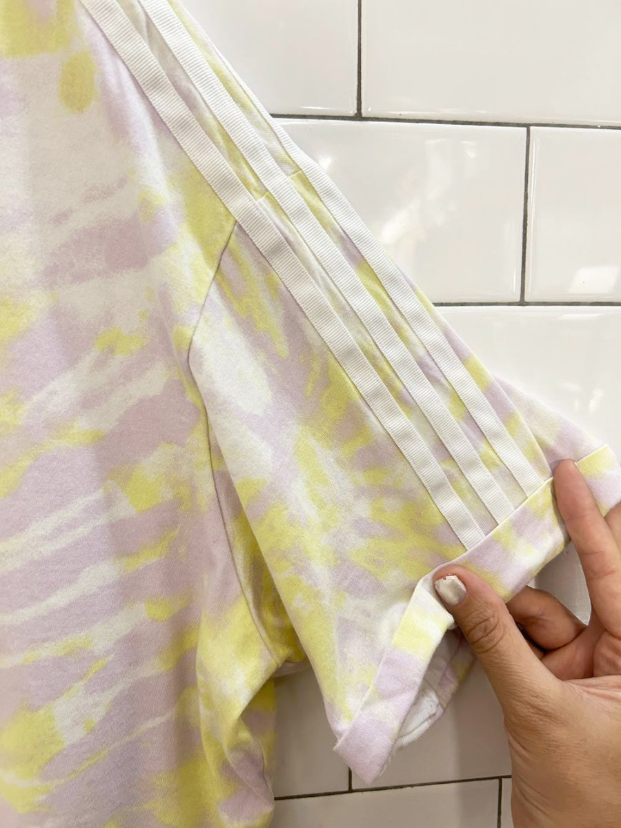 adidas boxy crop arm stripe tie dye tee - good market thrift store