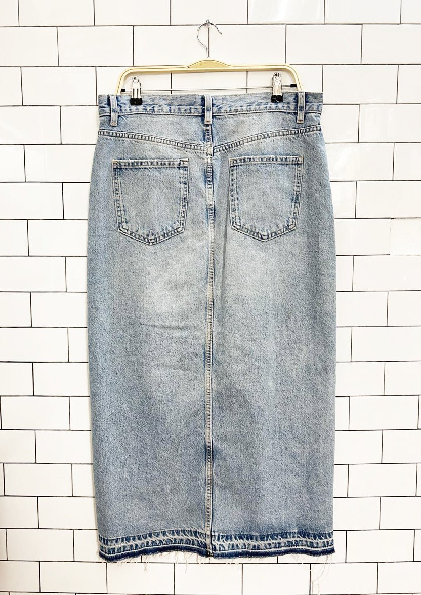 zara front slit light denim midi skirt - good market thrift store