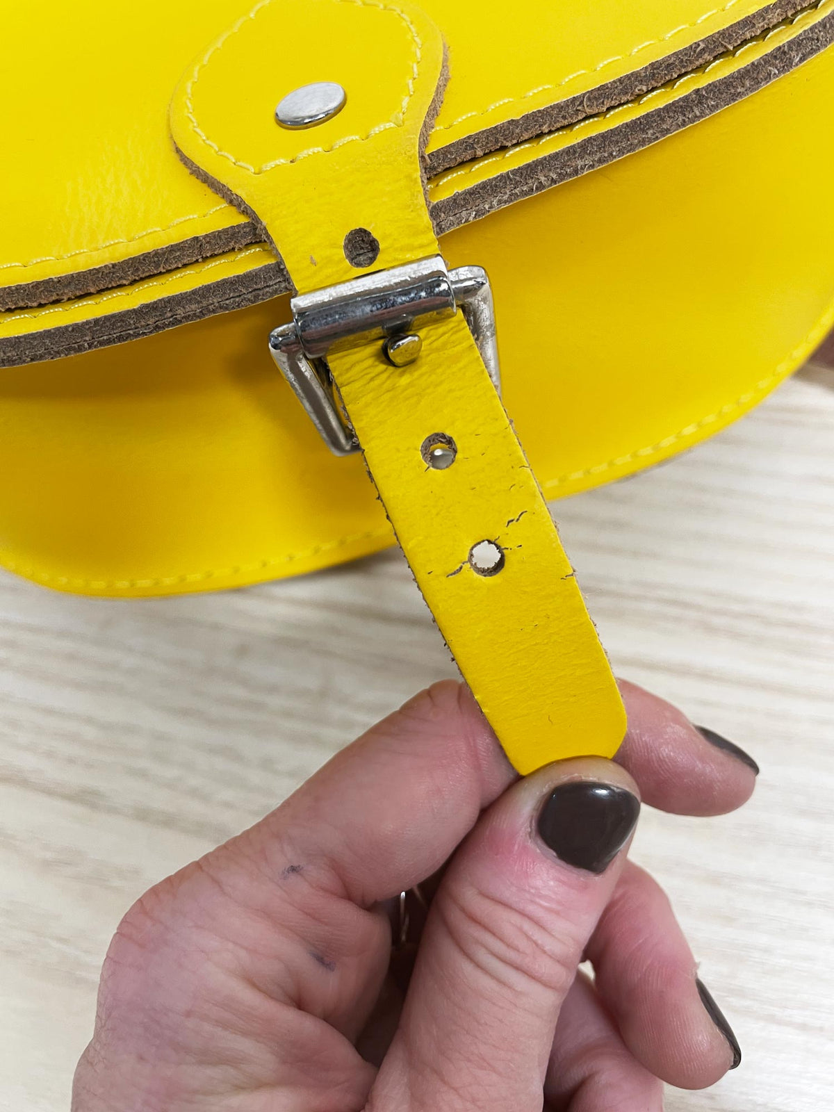 vintage leather styles structured saddle bag | made in London