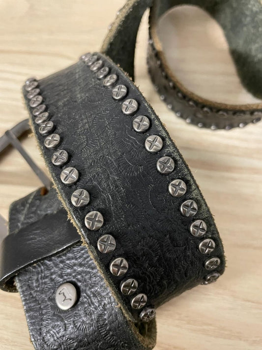 will studded saddle grain leather belt - good market thrift store