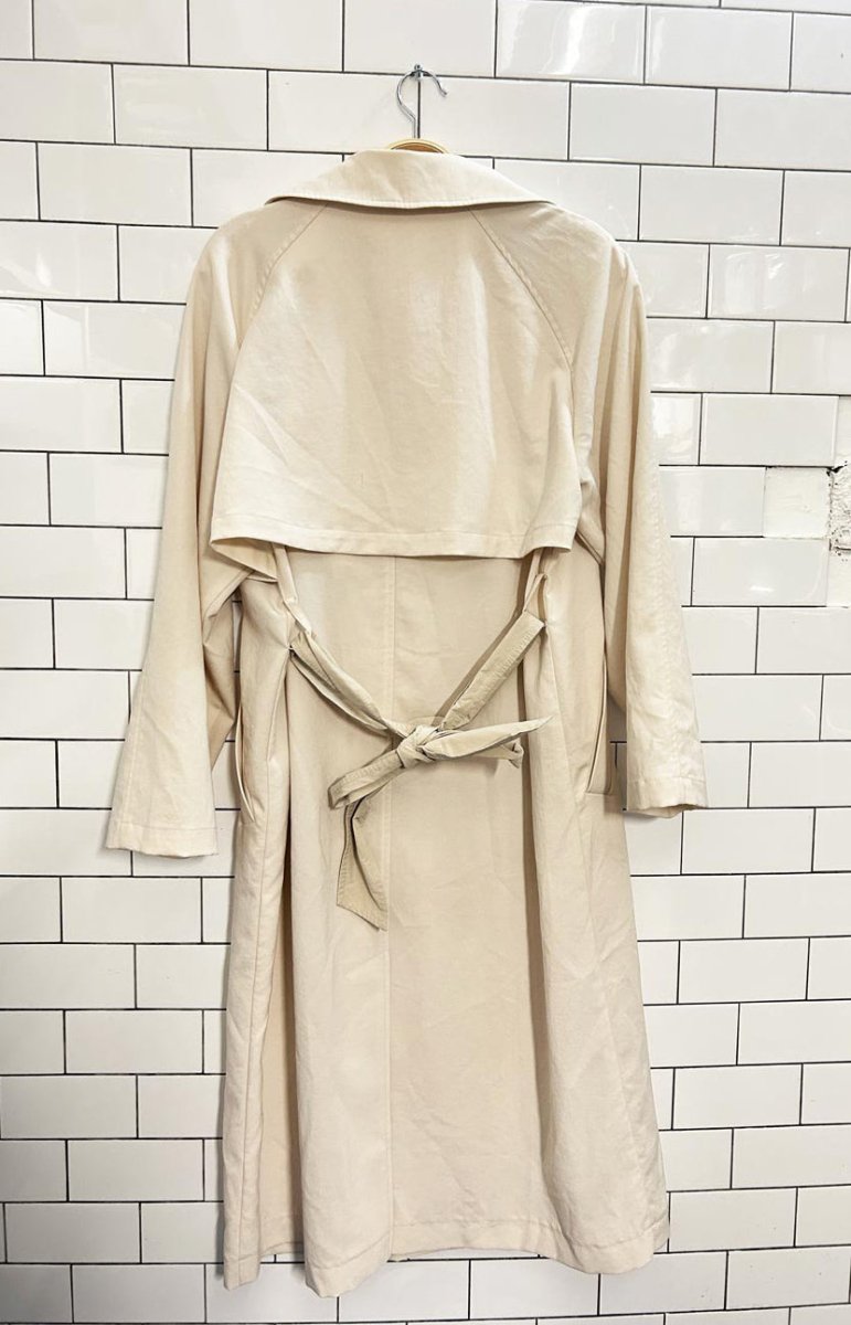 view.y light minimal trench coat - good market thrift store