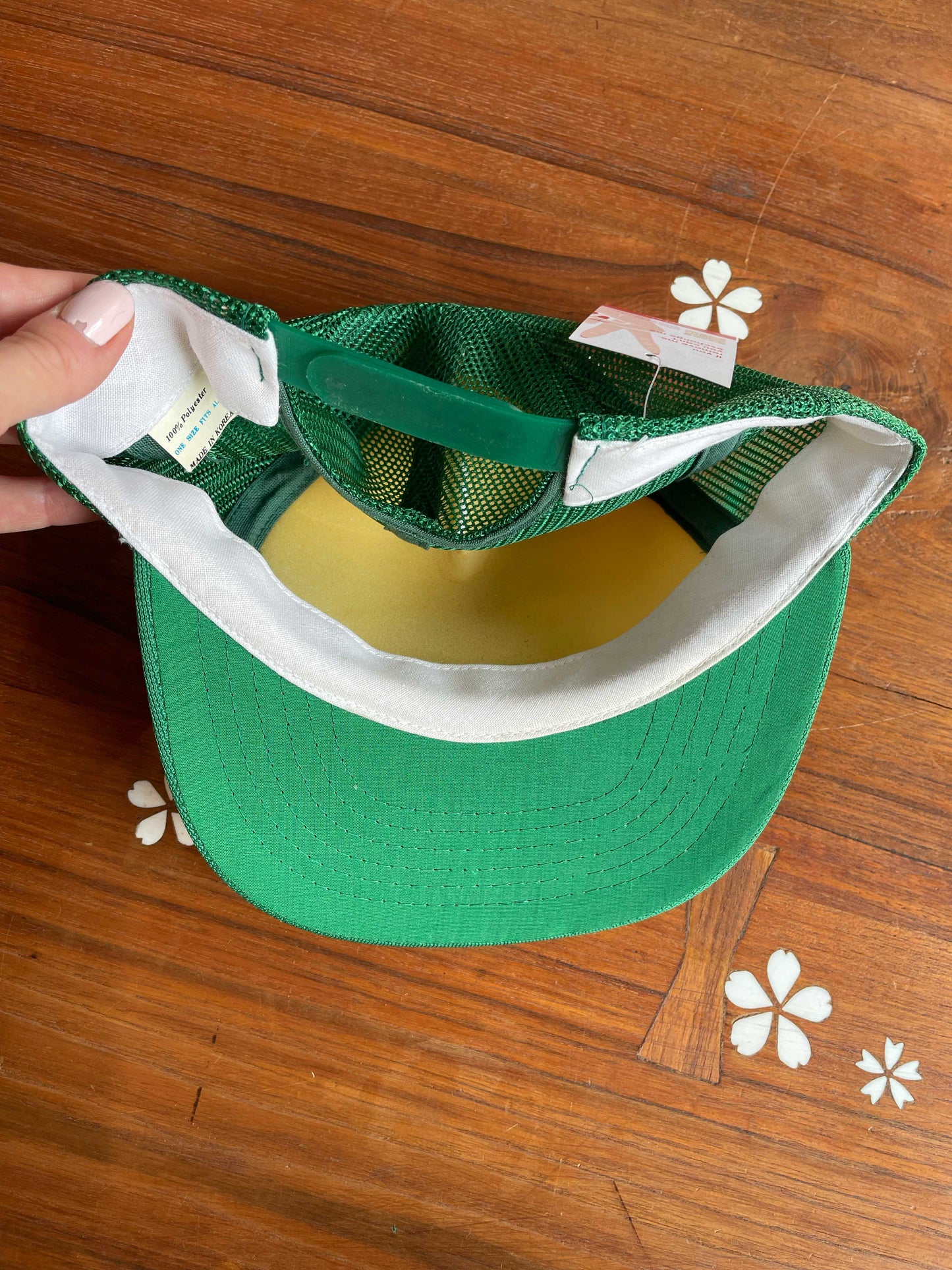 vintage ocean spray motel trucker hat