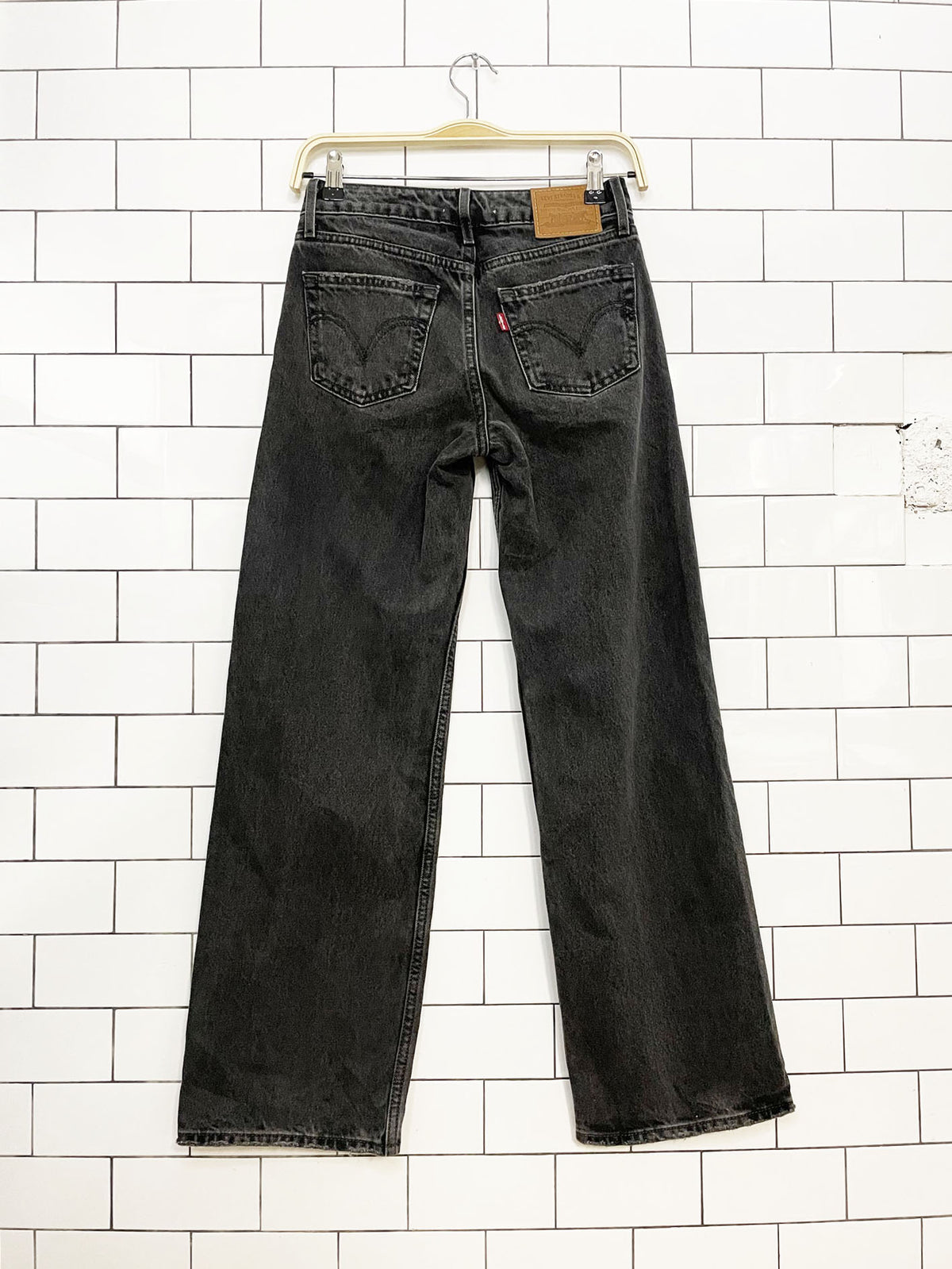levi's low loose wide leg jeans