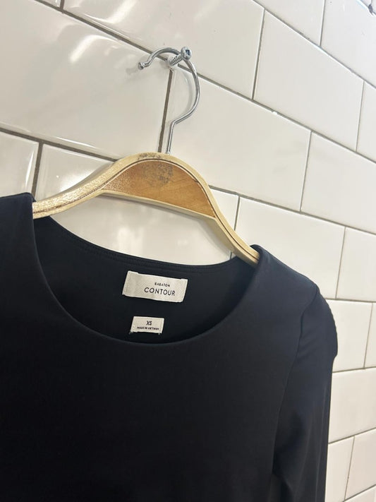 babaton contour crew long sleeve top - good market thrift store