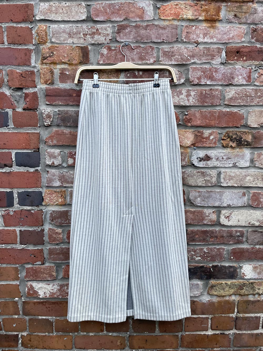 vintage weekenders poly-knit midi skirt + vest set