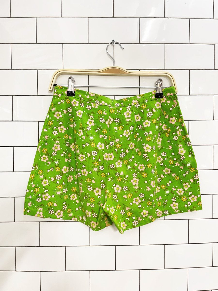 vintage 70s handmade retro floral shorts - good market thrift store