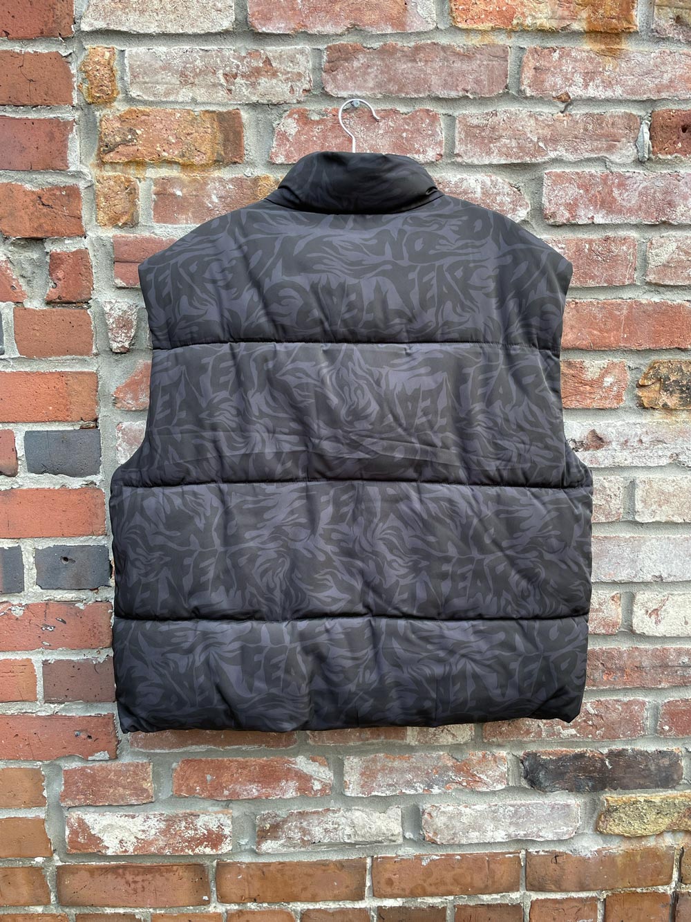 h&m x no fear y2k skater puffer vest