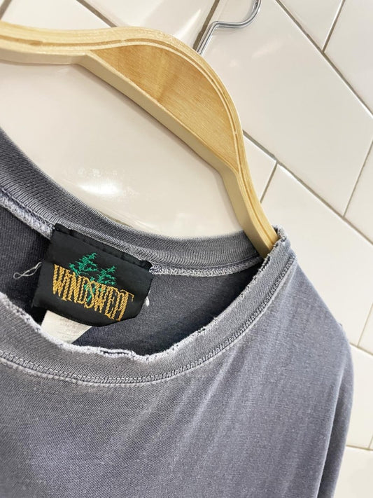 vintage 90s windswept embroidered loon nature scene tee | made in Canada - good market thrift store