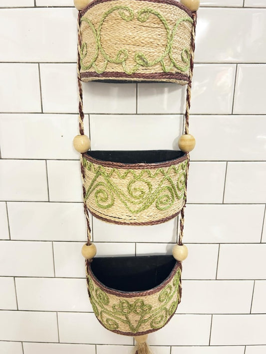 jute boho 3 pocket wall hanger - good market thrift store
