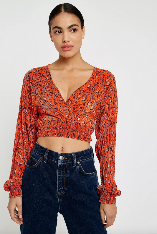 urban outfitters plisse wrap ls crop top