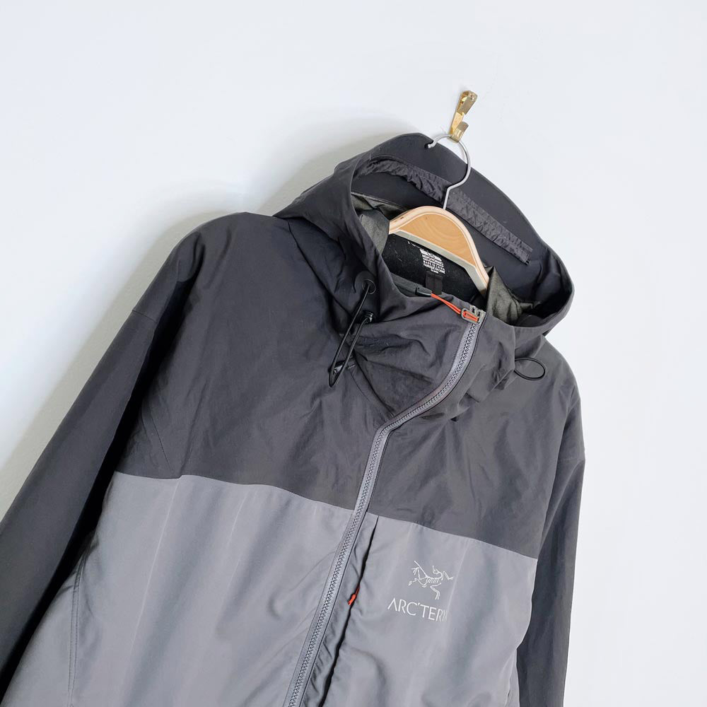 arc'teryx alpha comp hooded gore-tex jacket
