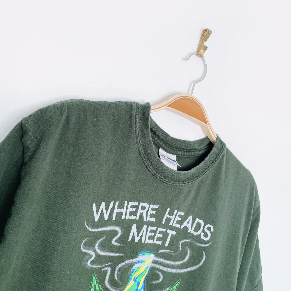 where heads meet | bong parody tee - good market thrift store