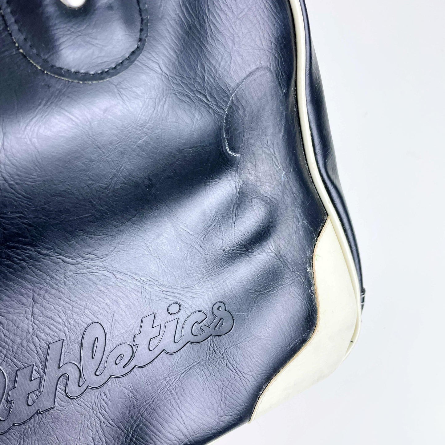 vintage 00s roots faux leather retro bowling bag