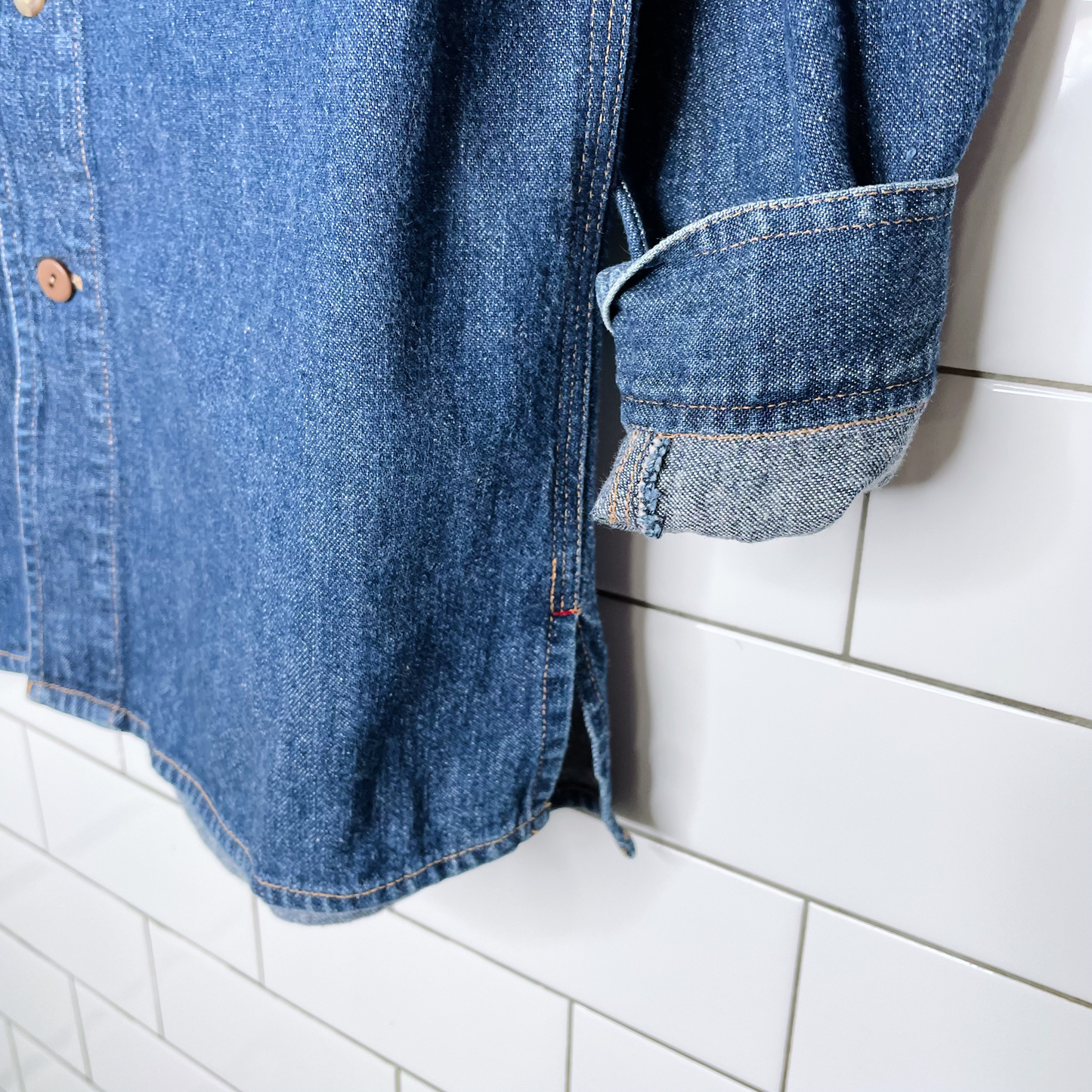 vintage club monaco denim button down - size medium