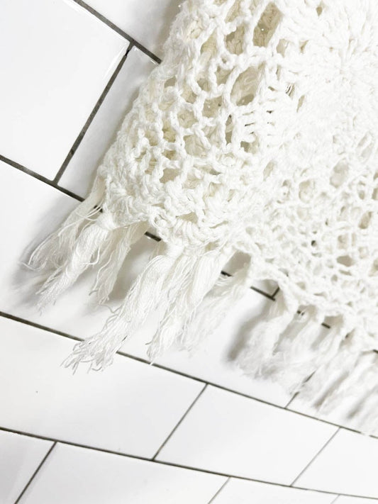 crochet fringe hem boxy tee | made in India - good market thrift store