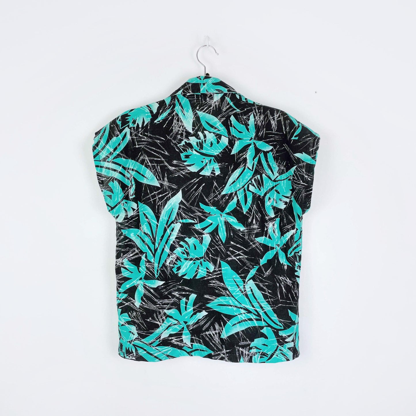 retro 80s ruched shoulder tropical muscle shirt