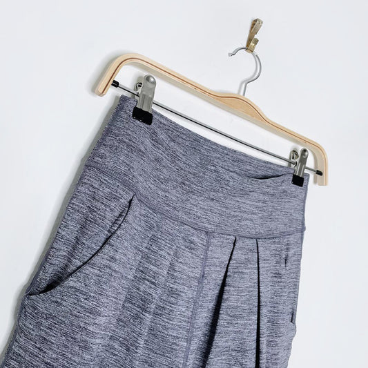 lululemon happy hatha pleated crop