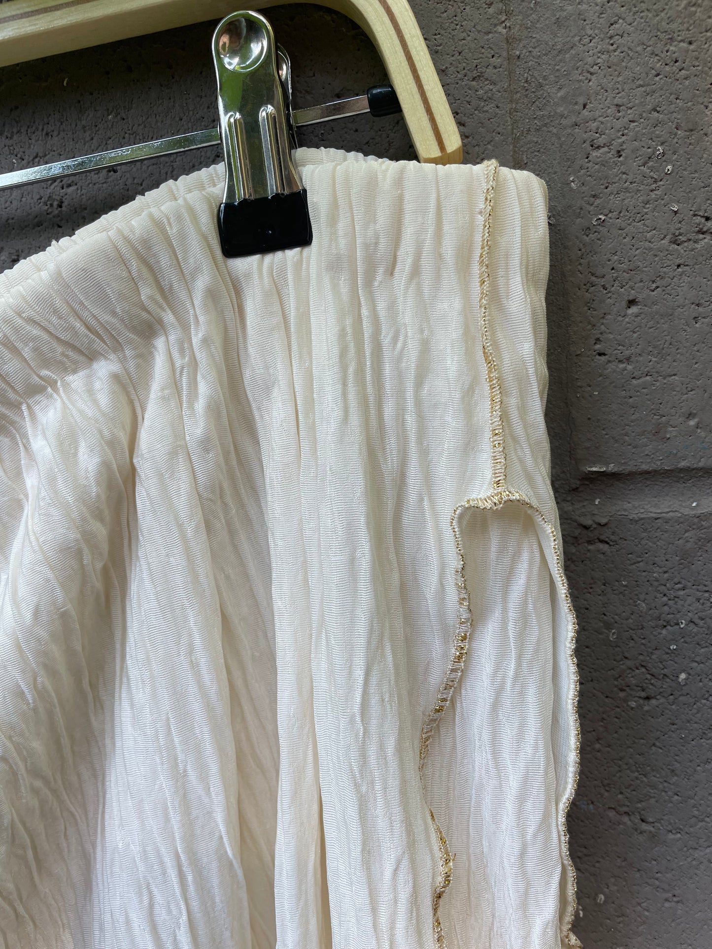 vintage sue blue gold trim crinkle midi skirt