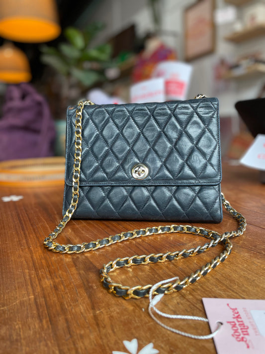 vintage butter leather quilted chain strap bag