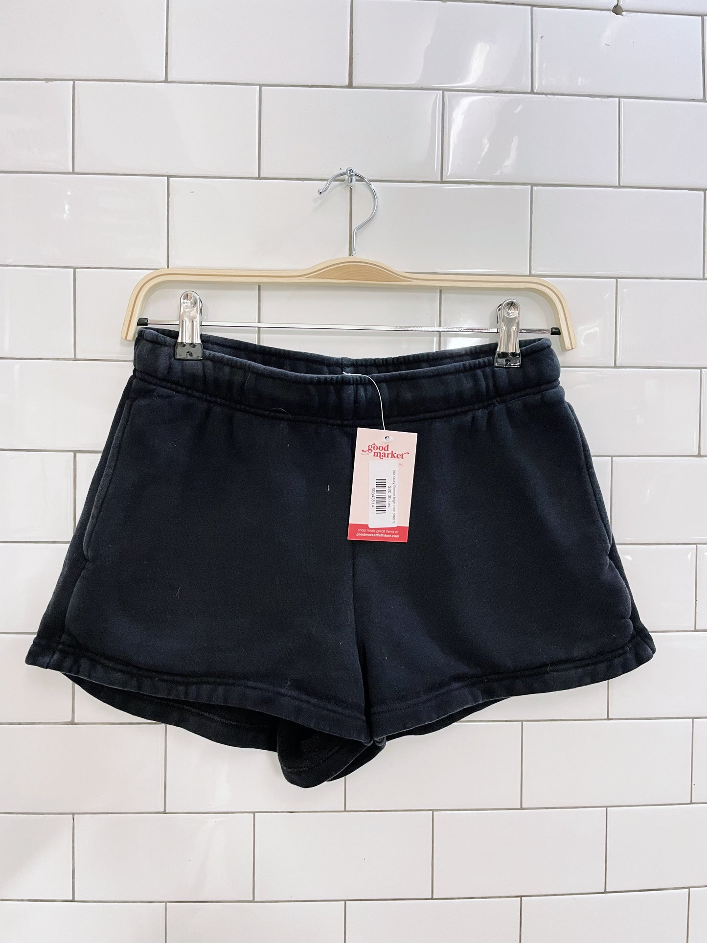 tna cozy fleece high rise shorts