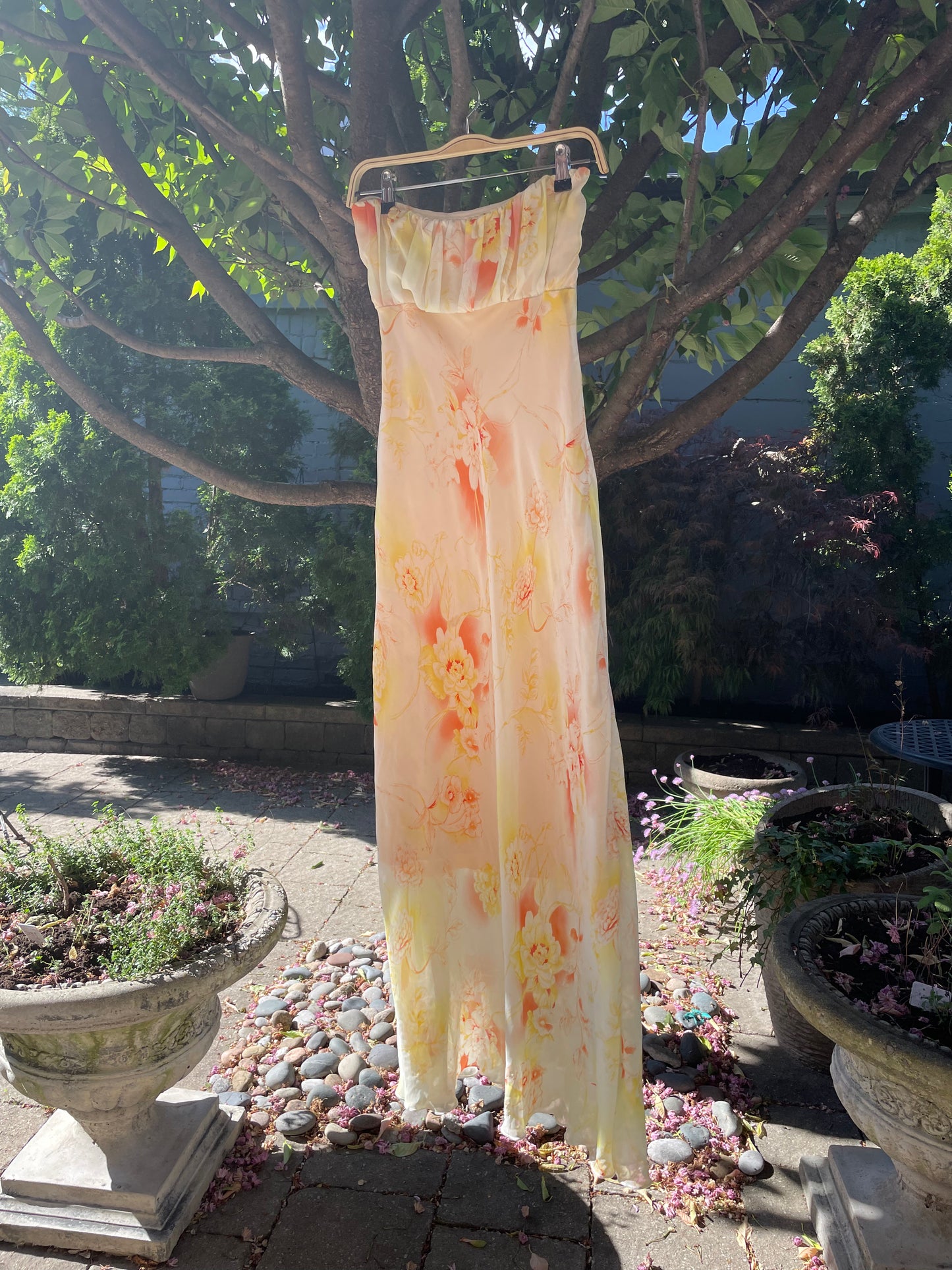 vintage pleated bust strapless chiffon maxi dress