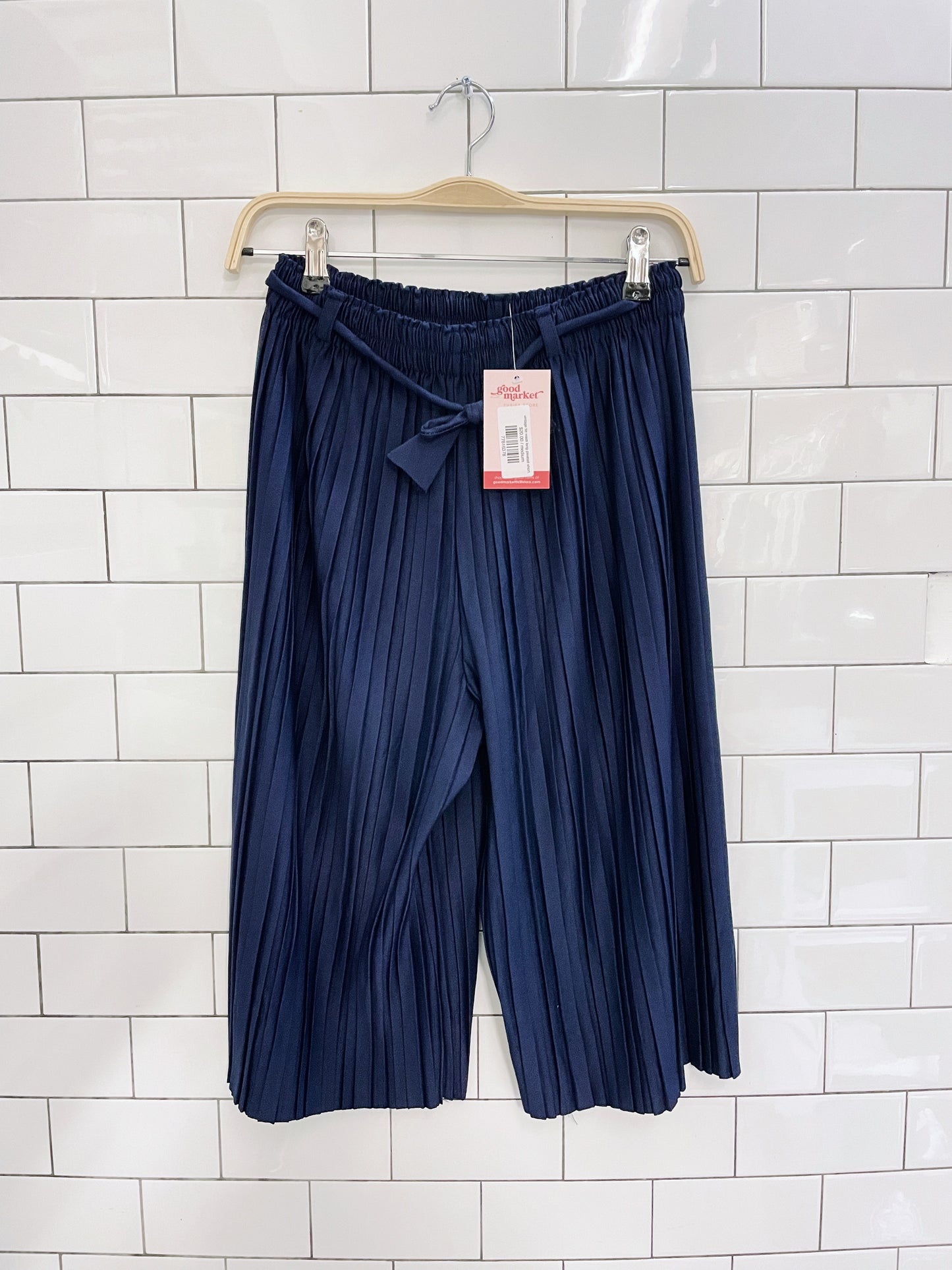 vintage tie waist long pleated short