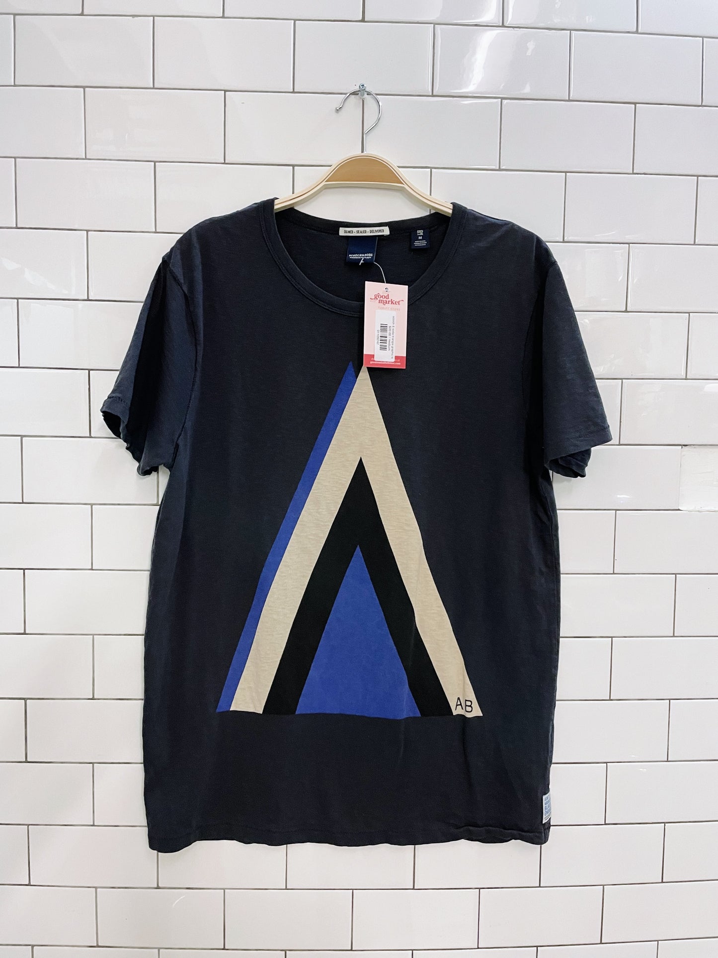 scotch & soda triangle graphic tee