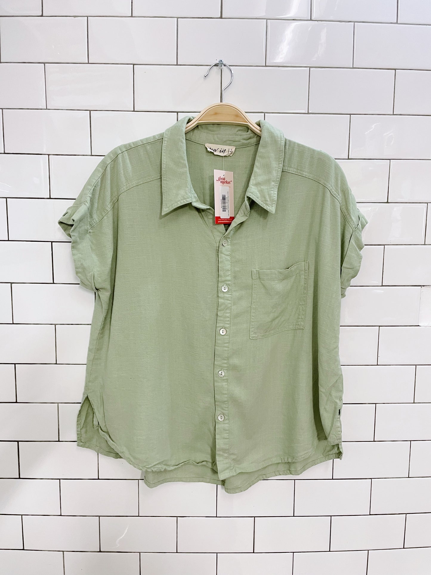 new in linen blend ss button down shirt