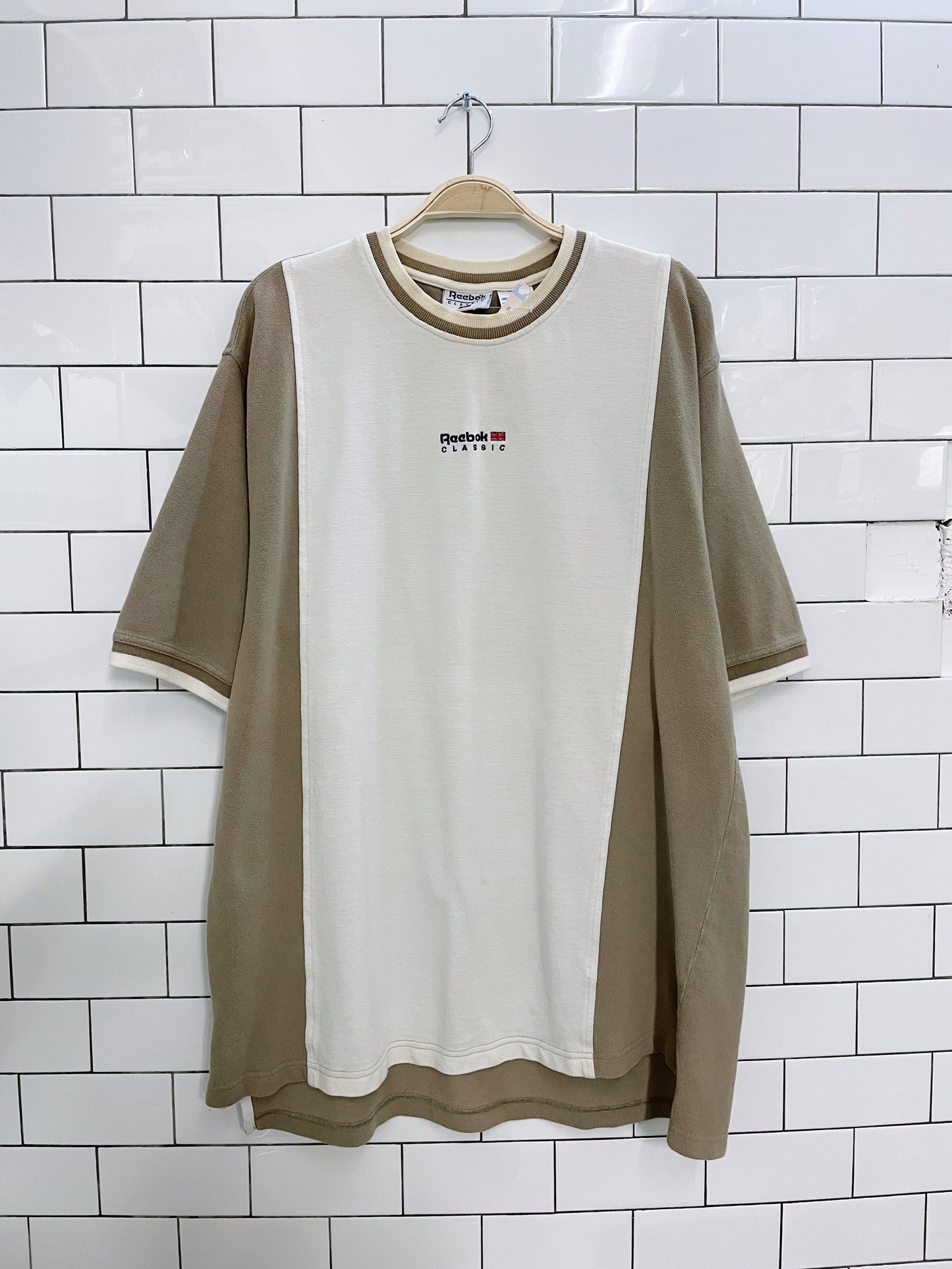 vintage 90s reebok baggy pique tee