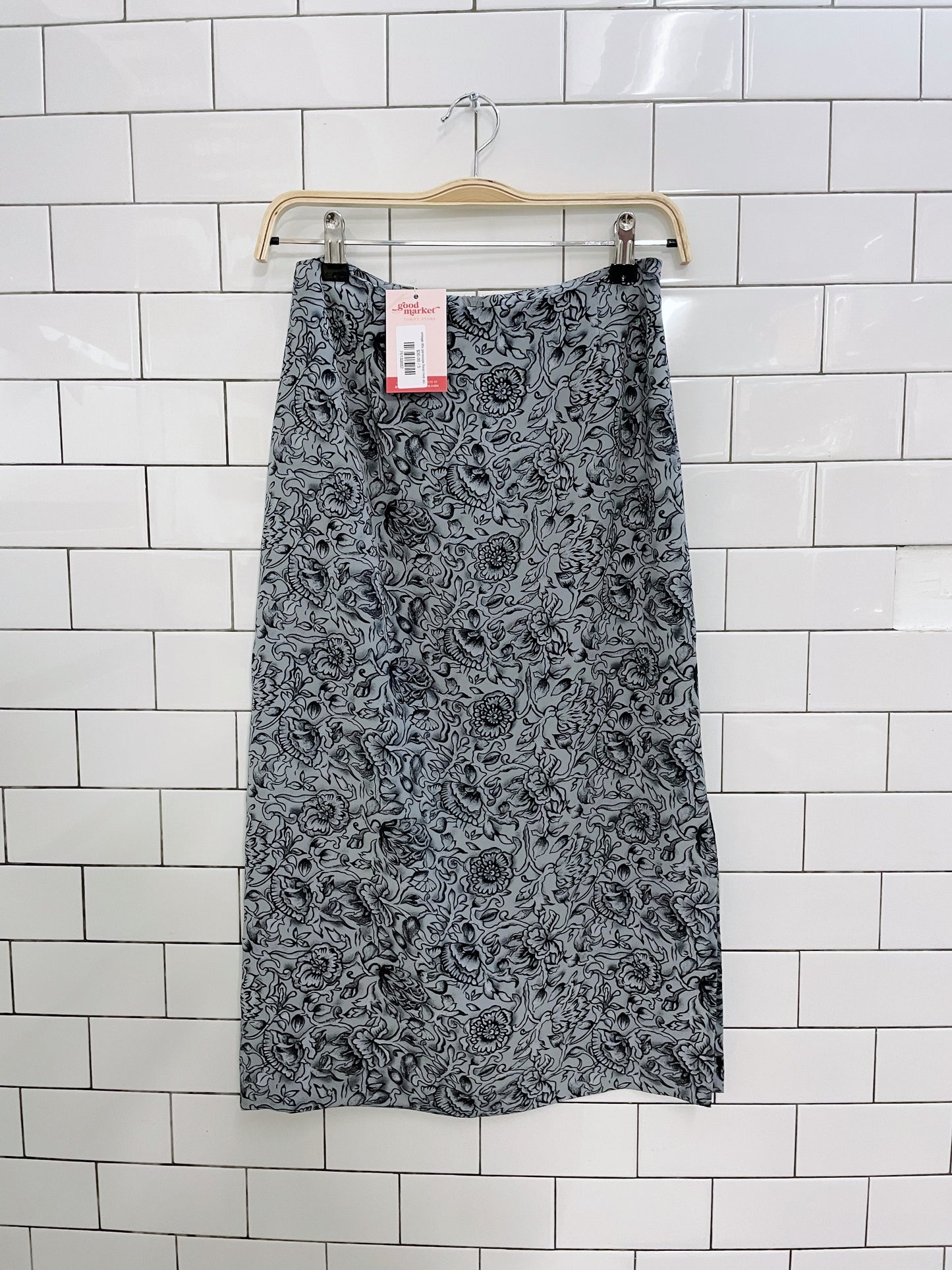 vintage 00s pariscope floral midi skirt