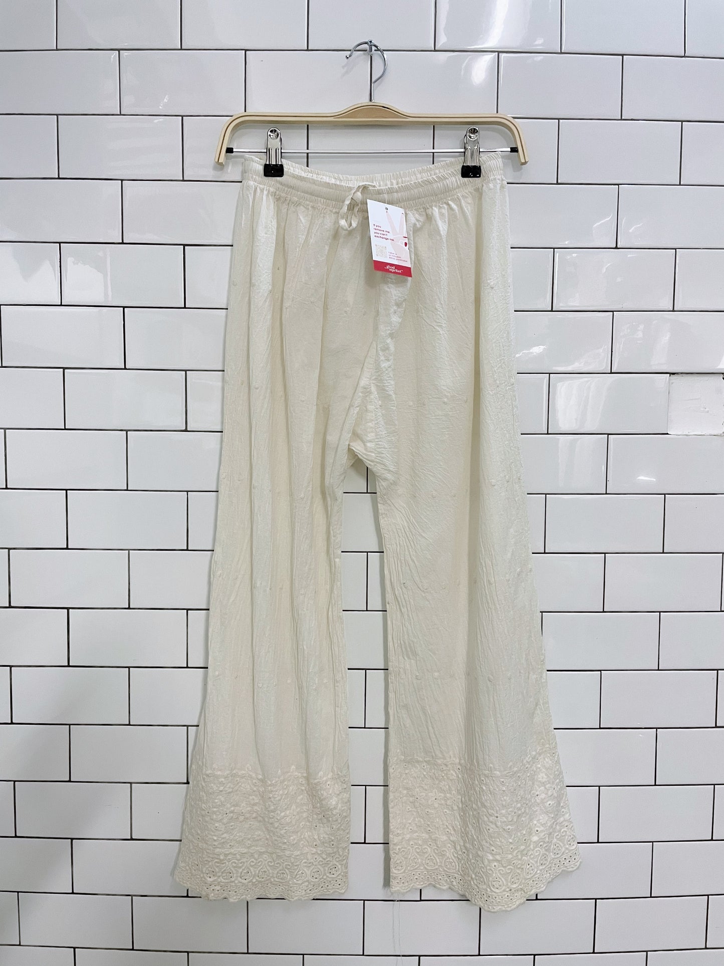 boho embroidered cropped pants