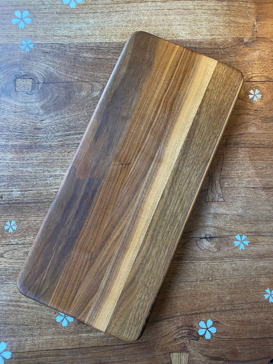 maple wood serving/cutting board