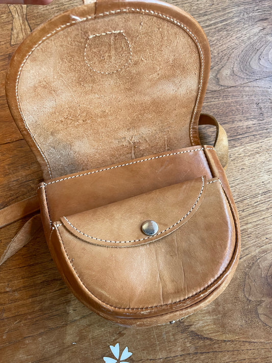 vintage leather saddle cross body