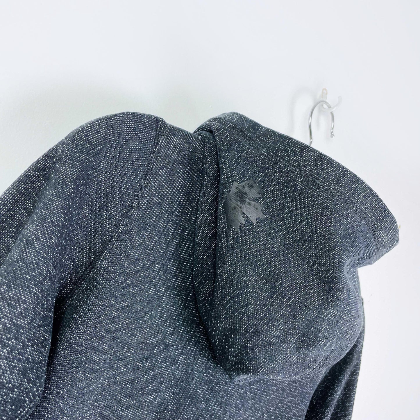 roots kids black pepper full zip hoodie - size medium