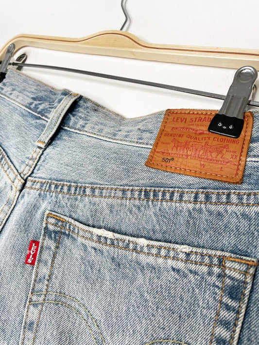 levi's 501 cut off denim shorts - good market thrift store