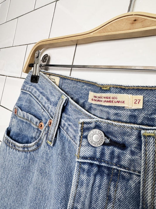 levi's ribcage wide leg jeans | light wash - good market thrift store