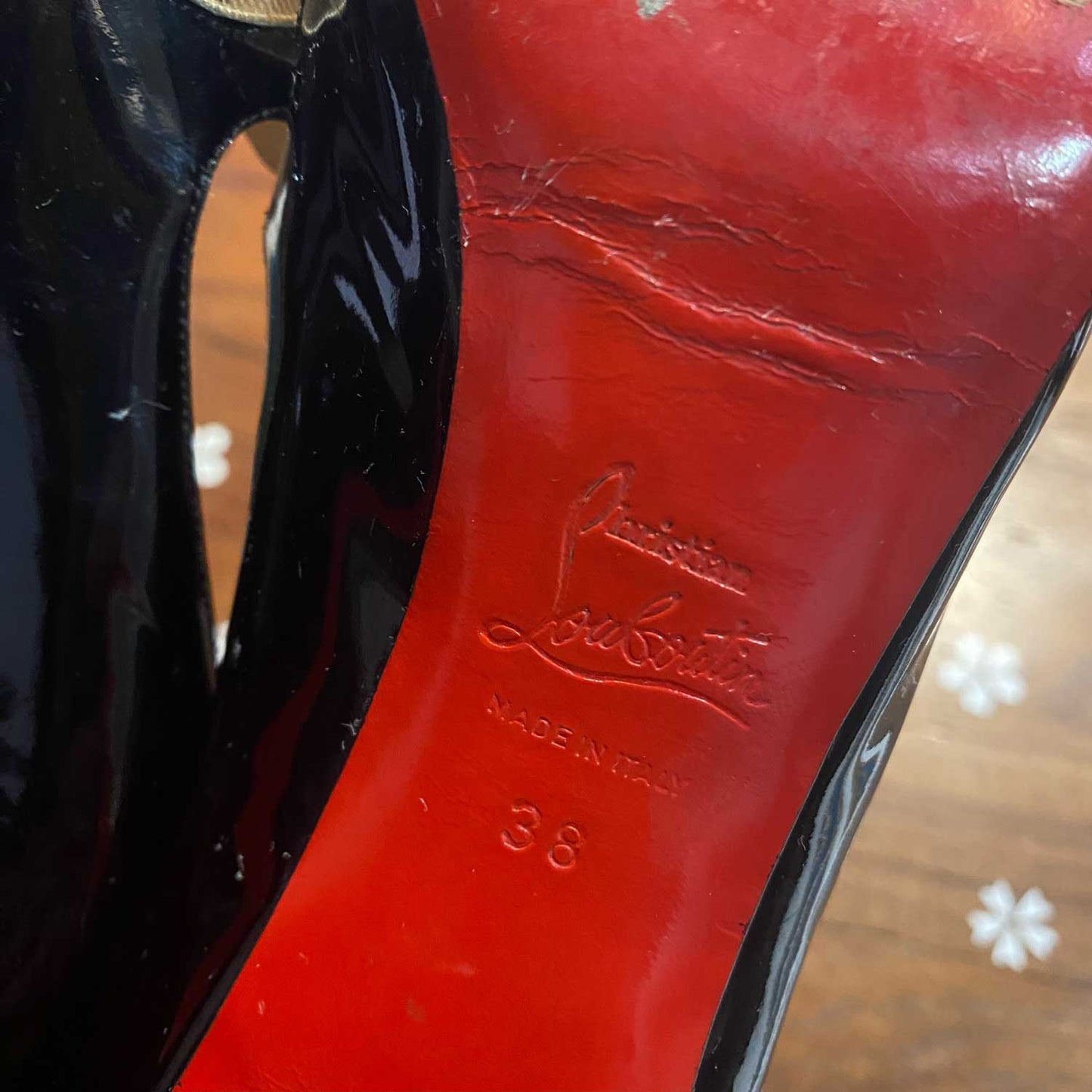 christian louboutin patent leather moira pumps - size 38