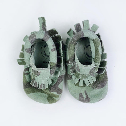 freshly picked camo suede moccasins - size 1
