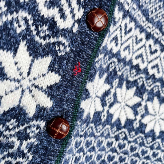 vintage nr snowflakes and hearts nordic knit cardigan - size large