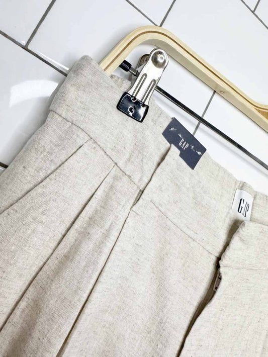 nwt gap linen-blend 365 high rise pleated short - good market thrift store