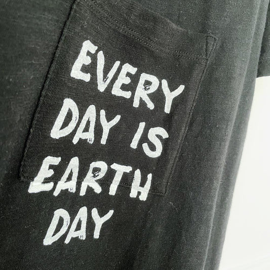 old navy x earth activist boyfriend pocket tee