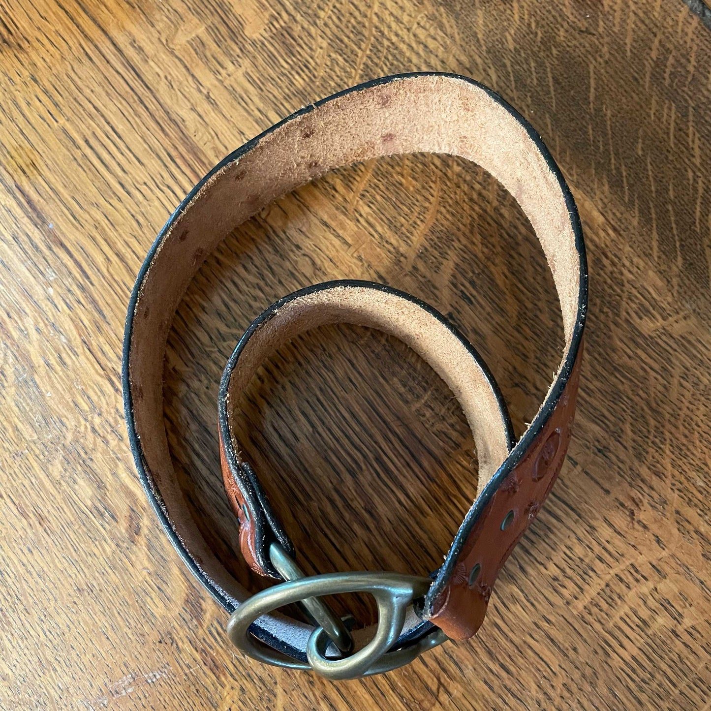 vintage oz tooled leather belt - one size